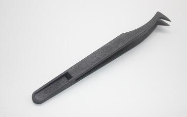 什么是黑色導(dǎo)電塑膠鑷子